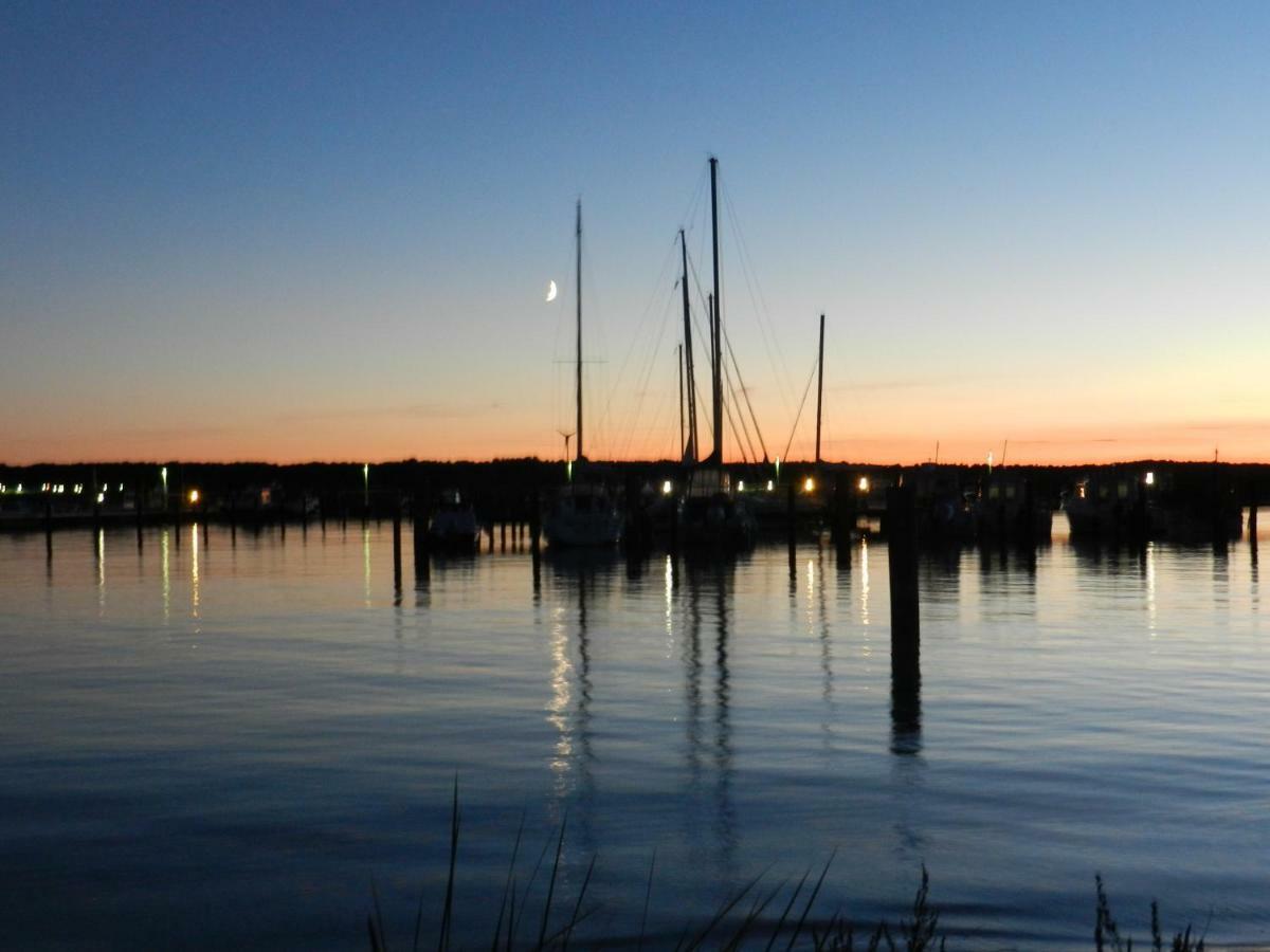 Fewo Am Strand Glowe Exterior foto